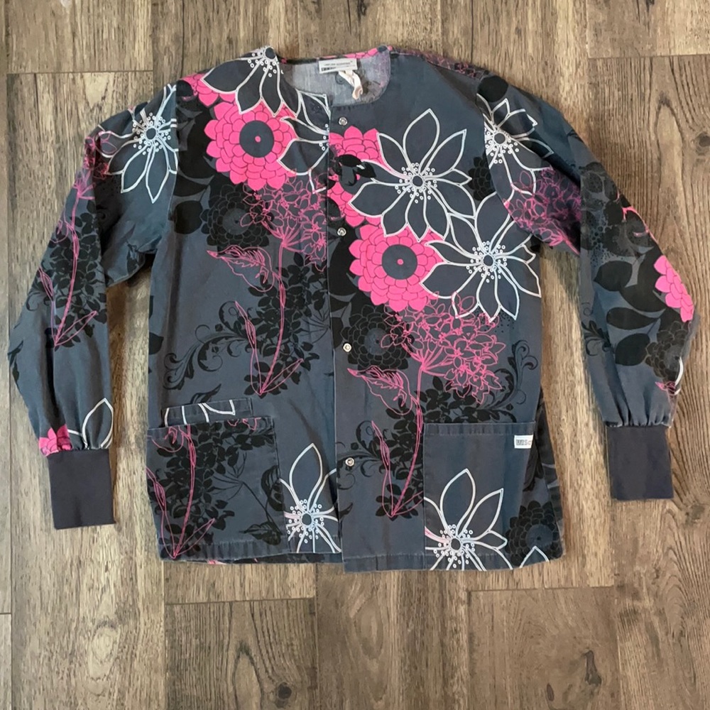 UA scrubs Lab Jacket